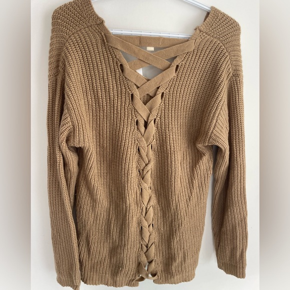 Size Medium Altar’d State Sweater - Picture 2 of 2